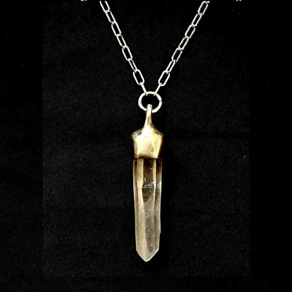 UNIVERSAL CRYSTAL - CLEAR QUARTZ - 3
